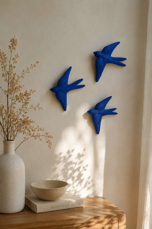 3 jolies hirondelle bleu Majorelle