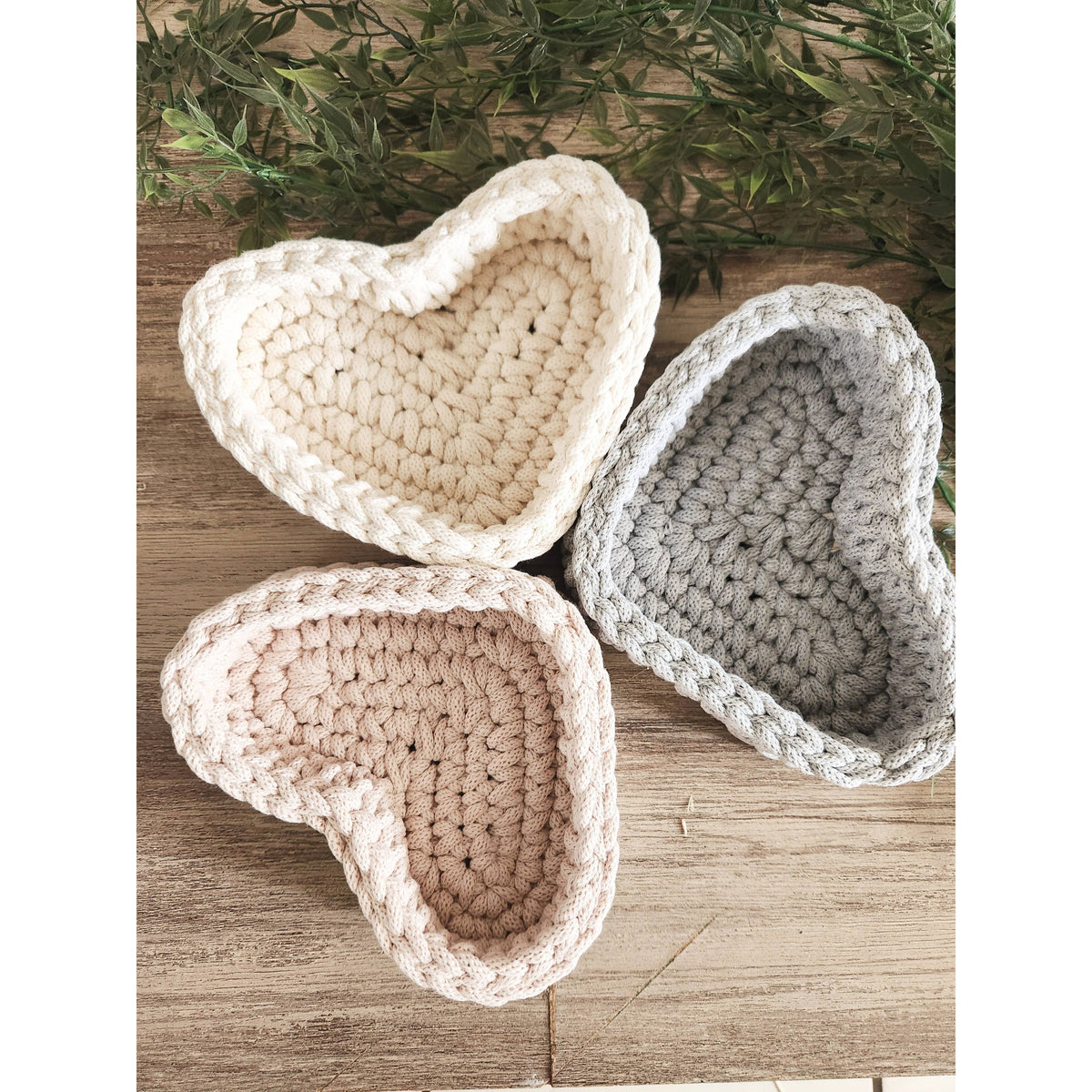 Corbeille crochet cœur